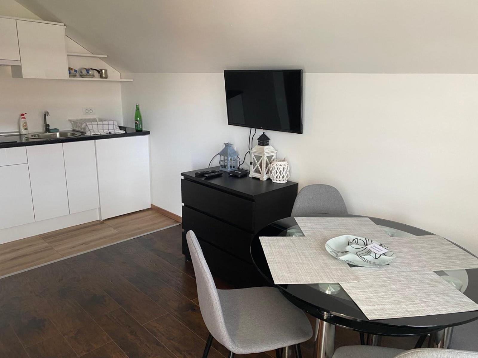 Apartment Kostic *
